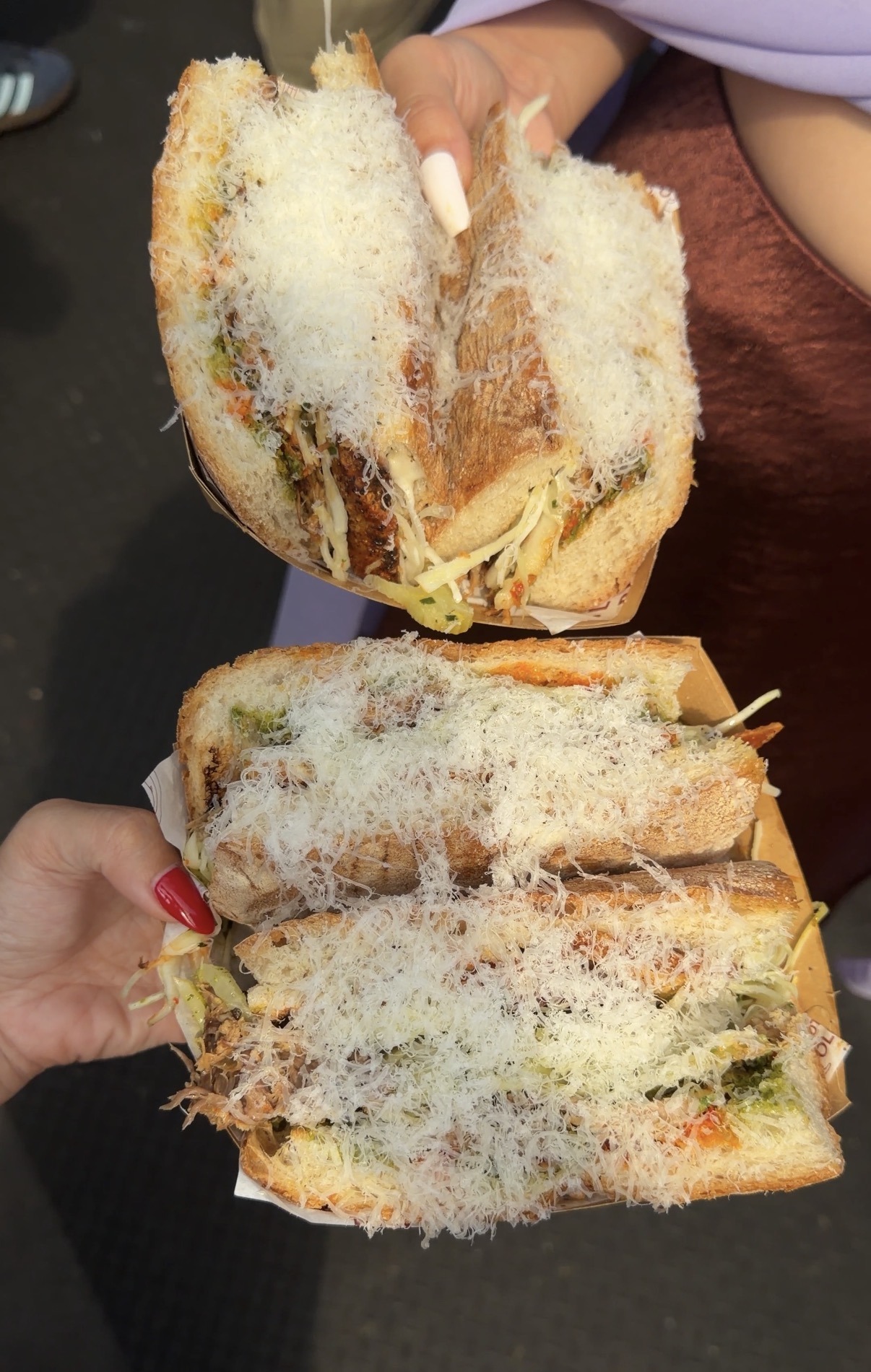 borough market, the black pig pork sandwiches