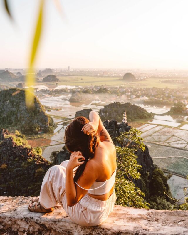 Ninh Binh Province, Vietnam on digital & film 🤍 

This province was one of my favorite stops on our 3 week trip to Vietnam. We only spent 2 days here but I would love to go back and explore it more in depth!! Also, blog post of the best things to do is now live on my website (link in bio) ✨

PS- I’ve decided to post more photos, especially since we’ve gotten so many beautiful film scans back!! 🥹🤍 can’t wait to share more of them with you!!